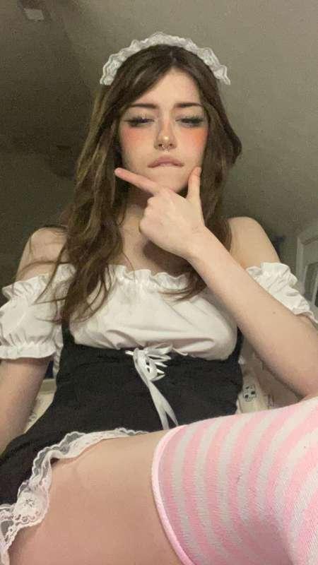 maid dress pog