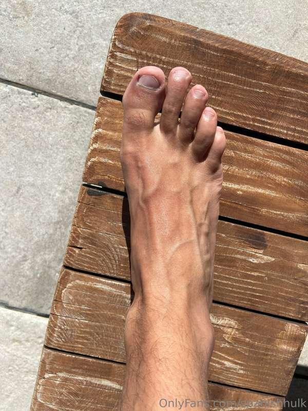 Veiny FOOT