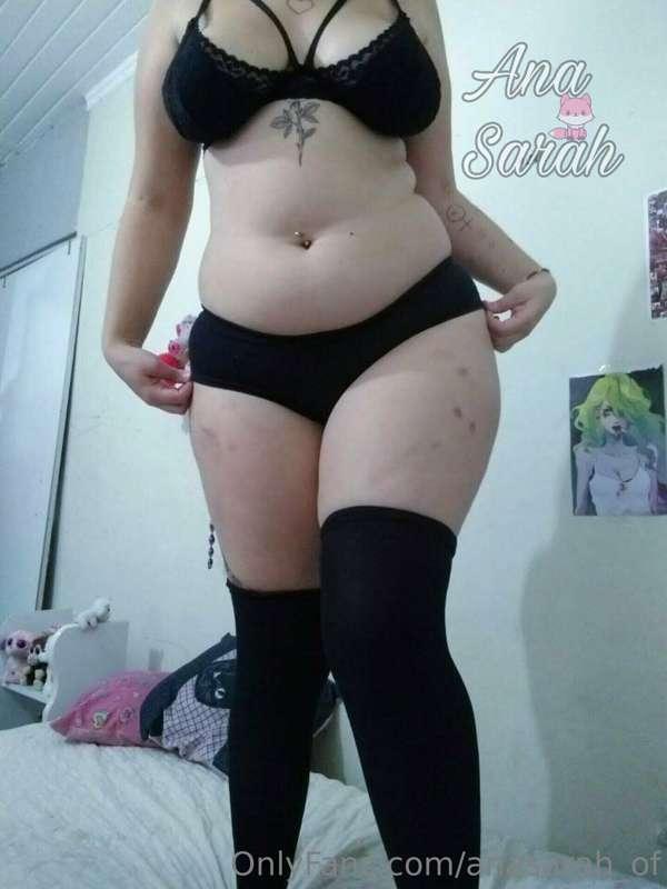 Do you like me in 7/8 socks? Give a Like love 🖤