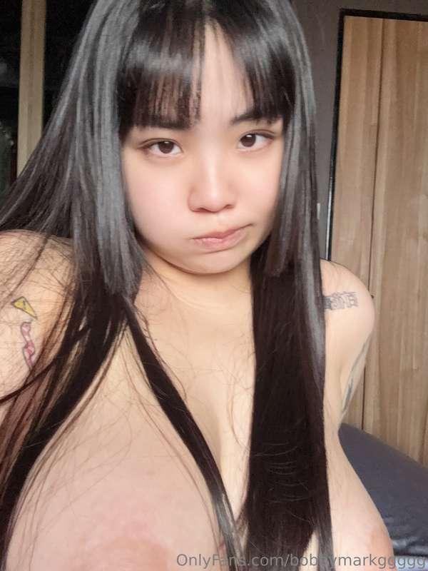 想要和你一起起床😉I want to get up with you.