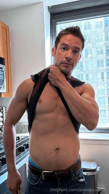 Turns out, the kitchen is my best angle💋