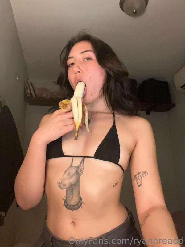 🍌 find me online bit.ly/breadroom