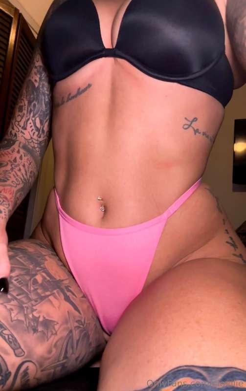 Pink >>>