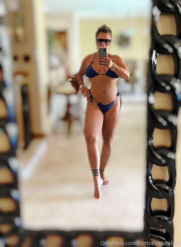 Happy milf Monday