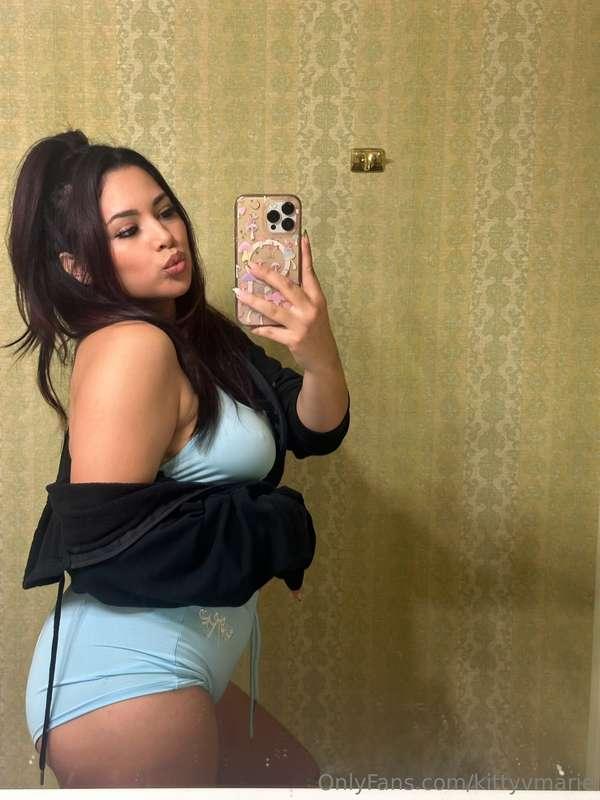 💙 🖤 😘