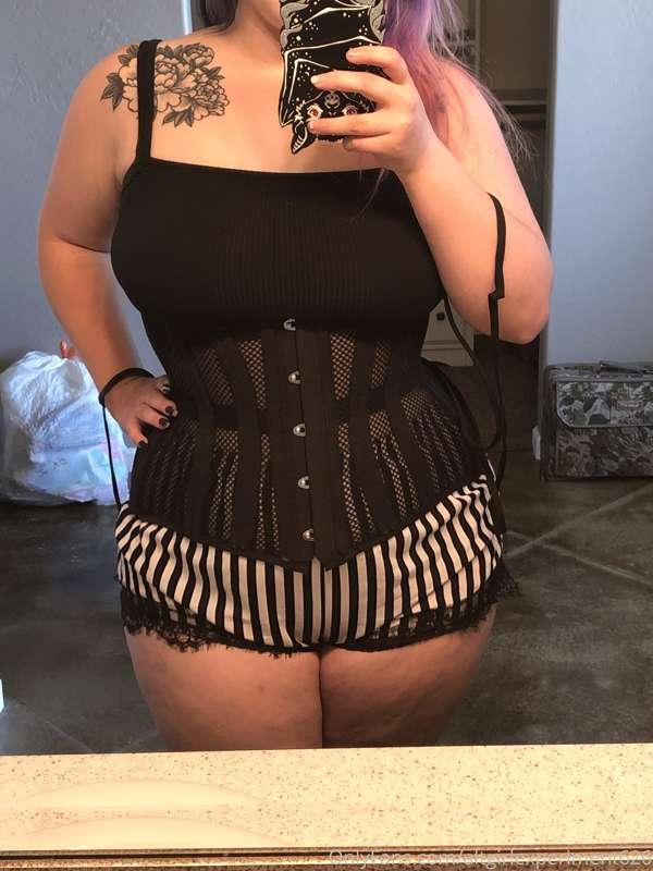 If I make content in this corset will anyone actually buy it..