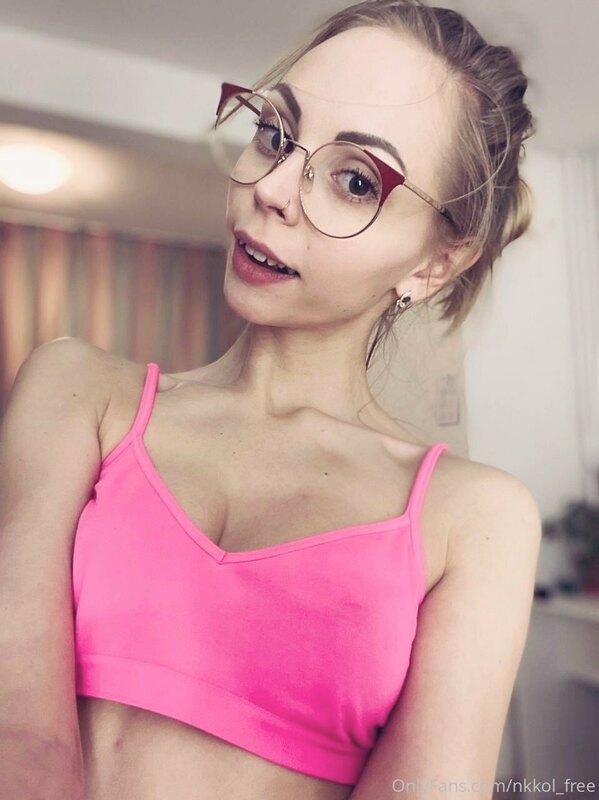 Go to my VIP page?
?There are over 250 hot videos and 1000 p..