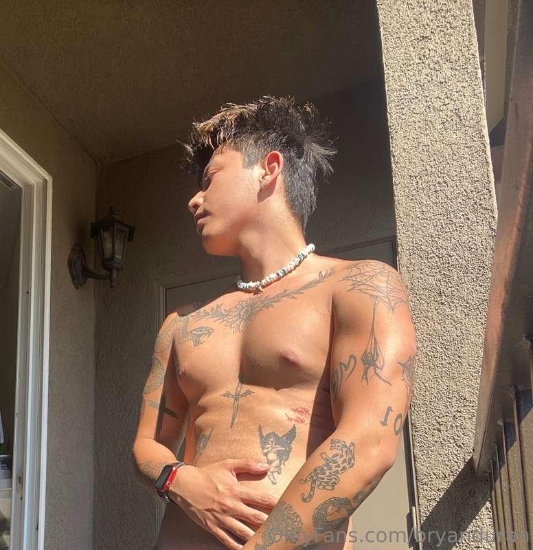FUCK IT! pics of my **fully hard cock** for cheap!! 😈🔞🍆 than..