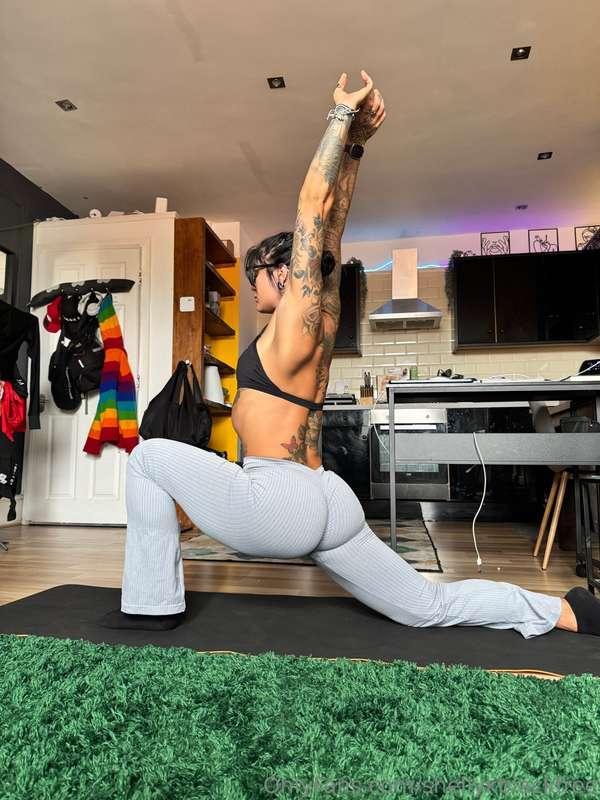 Done my yoga today, love every minute of it 😮‍💨