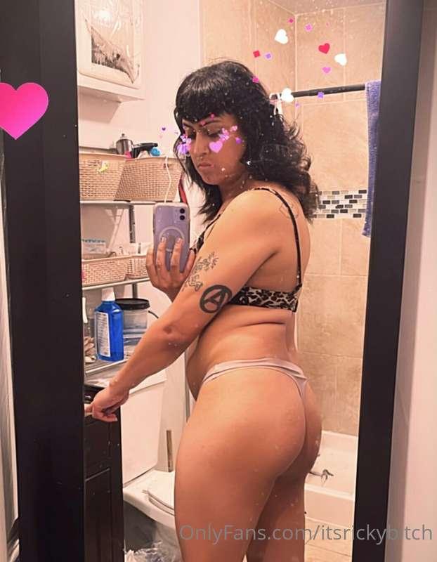 Who wants to rub it for me?