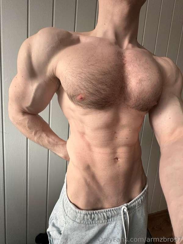 armzbro97 image #2