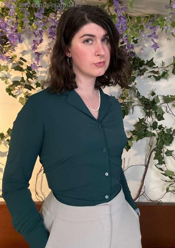 I could definitely be your secretary 😤 we wouldn’t get distr..