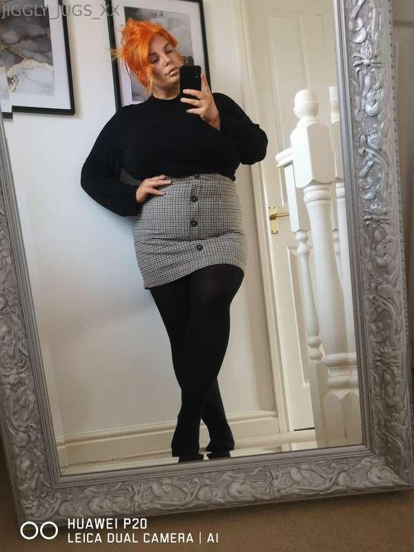 jiggly_jugs_xx image #0