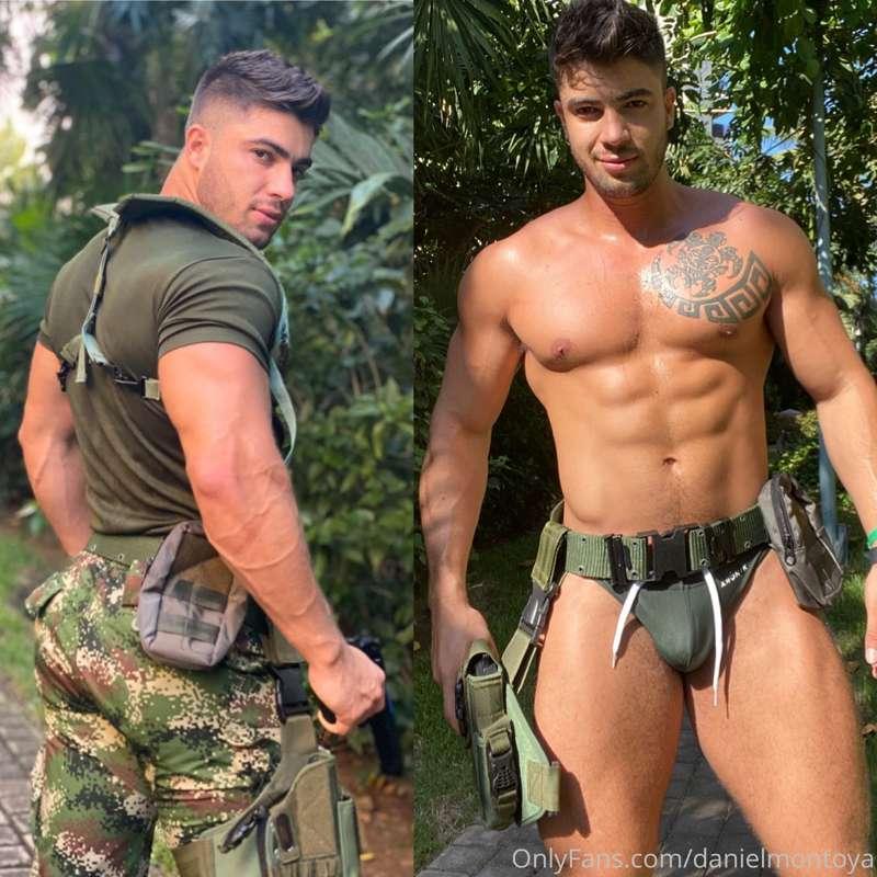 Les haré un video follando y con este uniforme. Les gustaría..