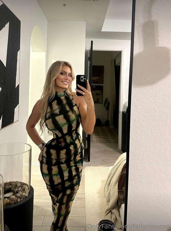 I’m not wearing panties… guess why 😈