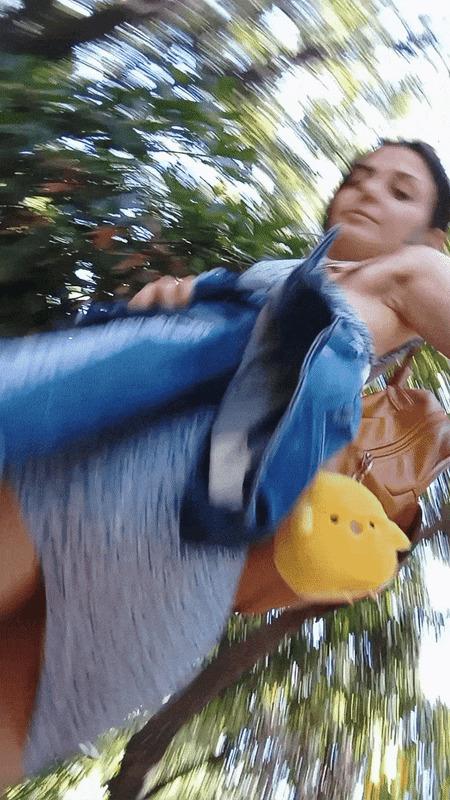 #fyp #gifs #outdoor #publicplay #underskirt #petite #smalltits #squirting
