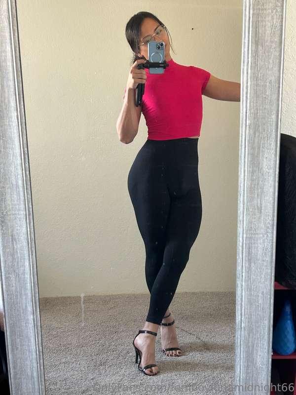 Todays outfit so men can get horny and try to fuck me hard!