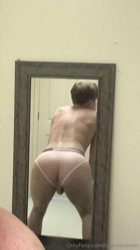 tylervenomm image #0