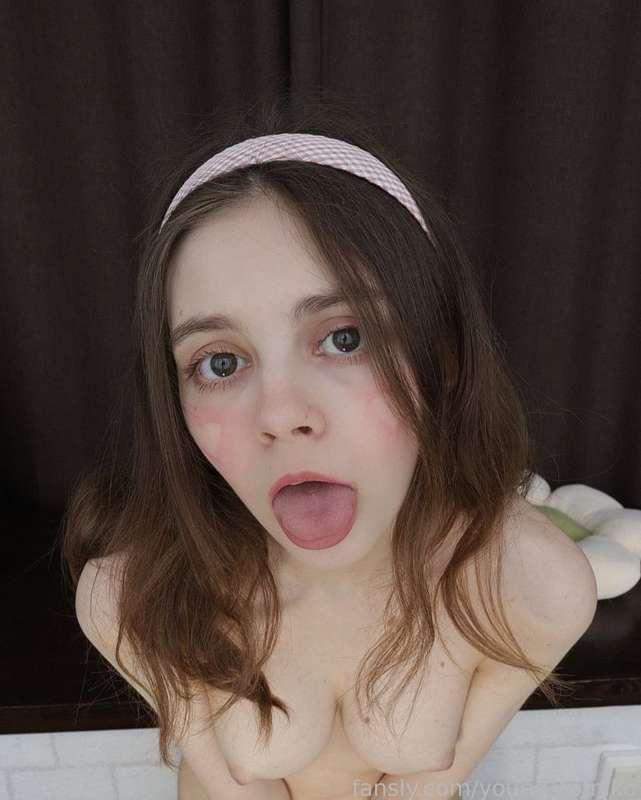young_tomiko image #1