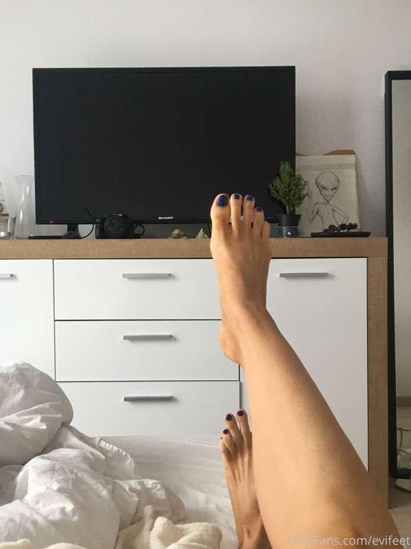 Morning feet ☁️