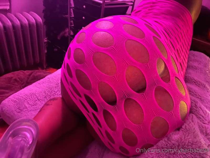 cyberbabe94 image #1