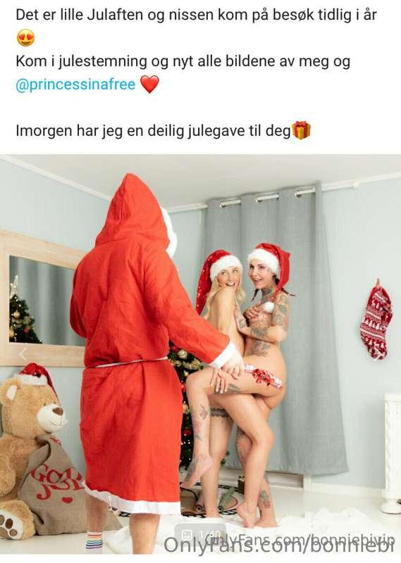 Just posted 40 New nudes and pussy pictures on my VIP page @..