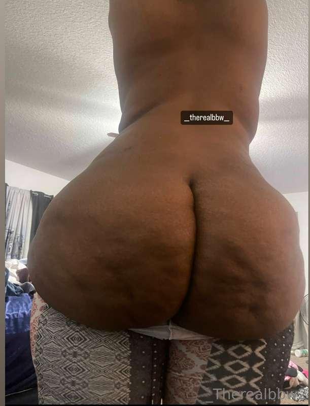 slimming up but the cake still there 🥰