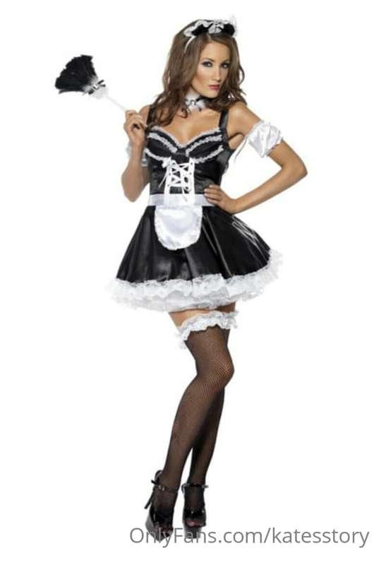 VOTE and SPOIL me with my next costume . 😍😍😍
I'll spoil you ..