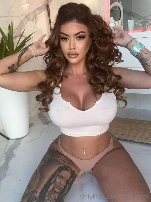 Do you like my hair like this? 😊