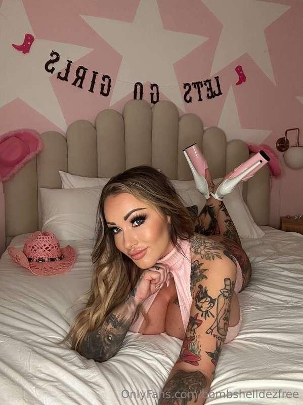 thinking about all the naughty things we could be doing toge..