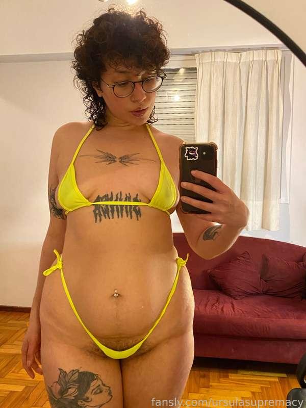 What do you think? I personally love how I look with it and I’ve been wanting to get one this whole time! 🍋 