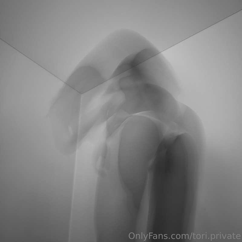 tori.private image #6