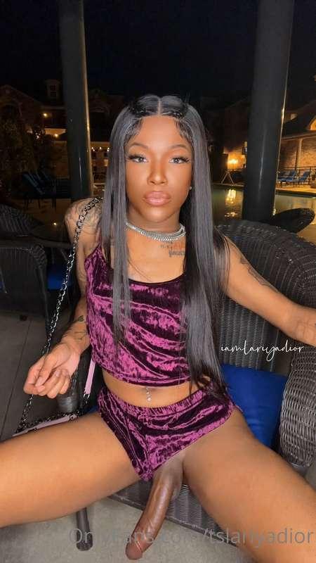 Night out at the pool 👅👅🍆😈