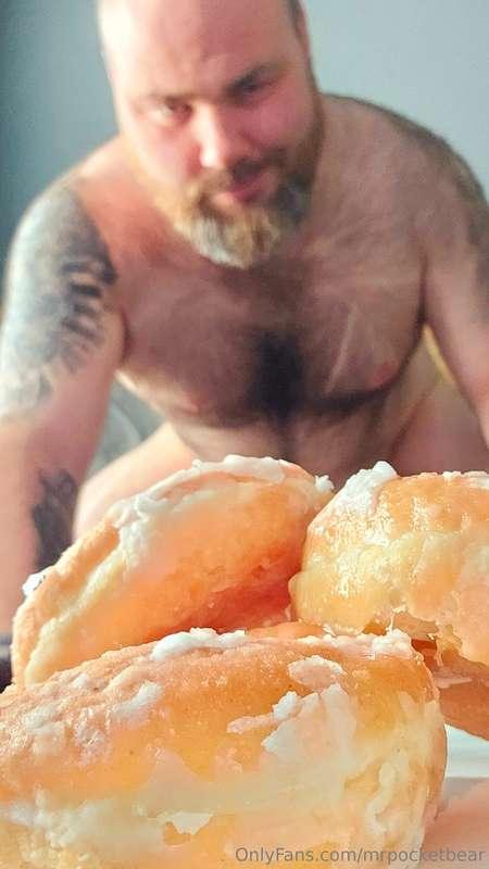 Do-Nuts 💦 nothing like a good snack to make your day 😋 and t..