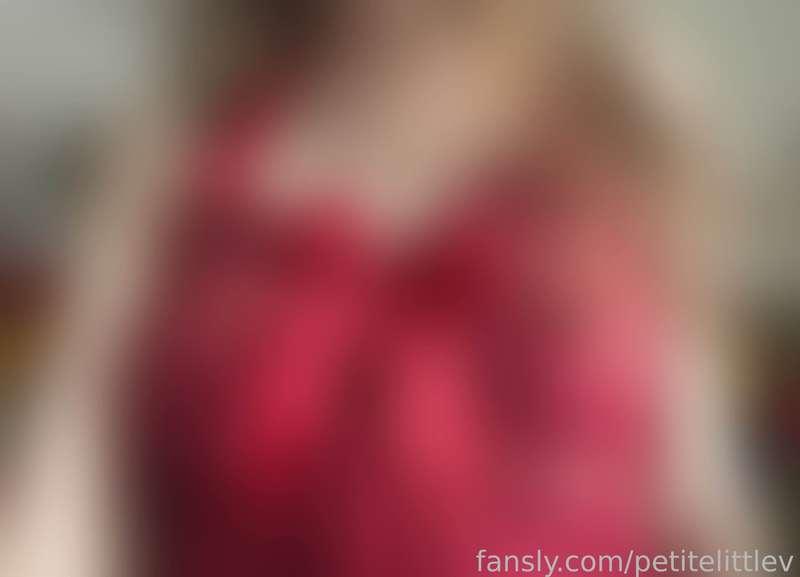 petitelittlev image #8