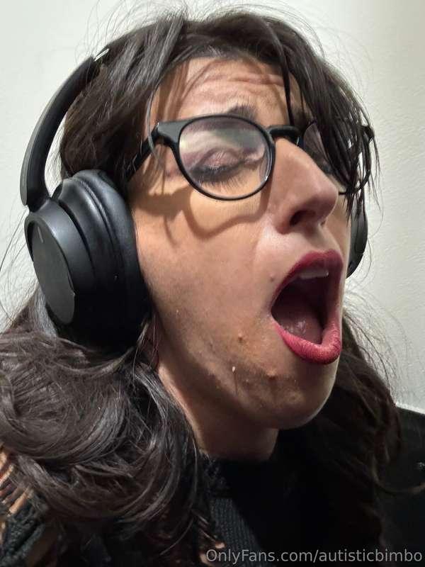 autisticbimbo image #5