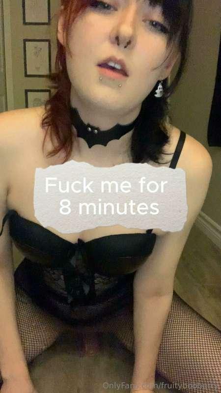 Solo dildo fucking with my butt plug ;) for 8 minutes, dirty..