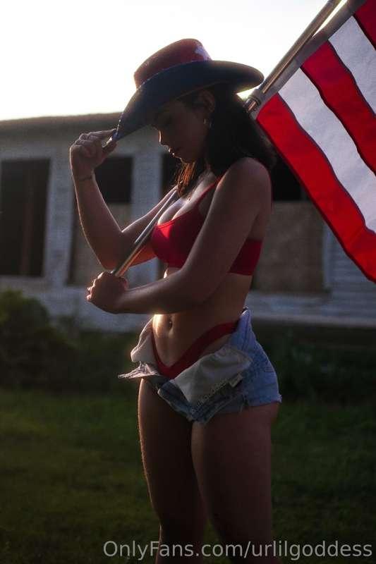 Happy Birthday America 🇺🇸🎆
