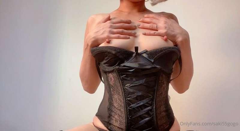 Some black lingerie. Makes me feel extra naughty😛