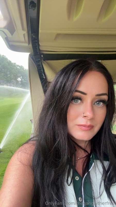 Almost got wet on the golf course 🙈