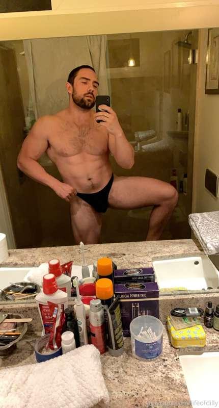 There’s one more hour left to purchase my thong for auction!..