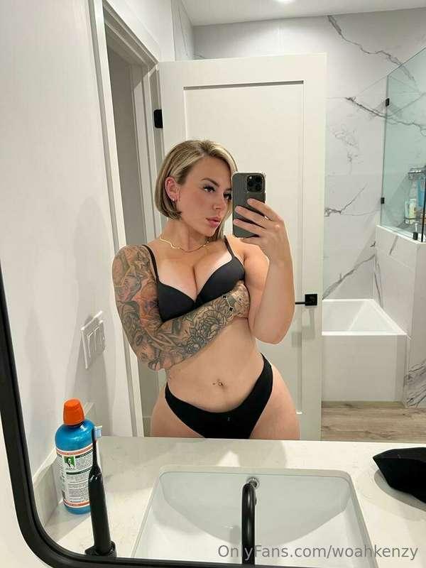 well..... helloooo 😛