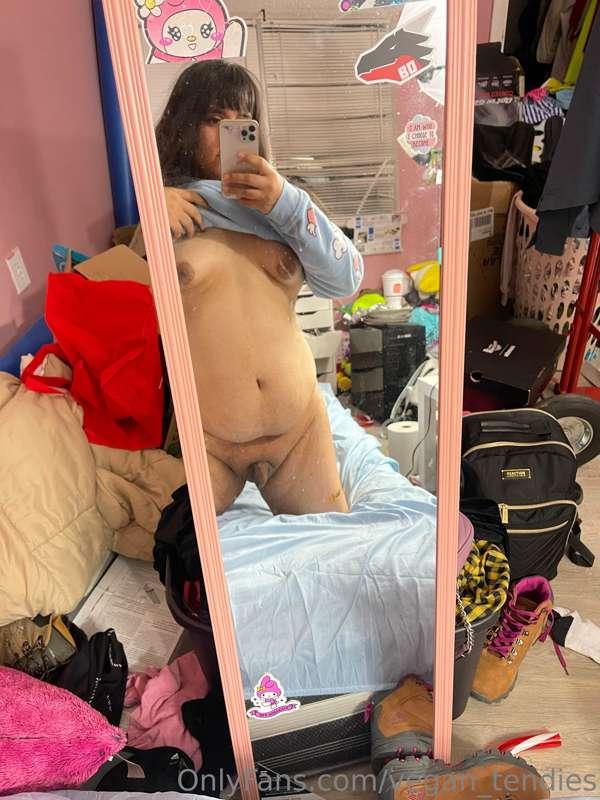 I’ve gotten so fat LMFAOO aaa I’m a bit embarassed about it ..