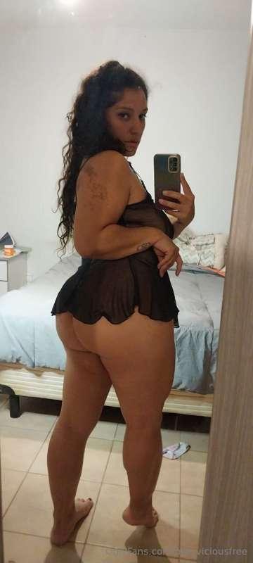 Hot babe @sexxygitana 🔥 FREE subscription Her big tits and j..