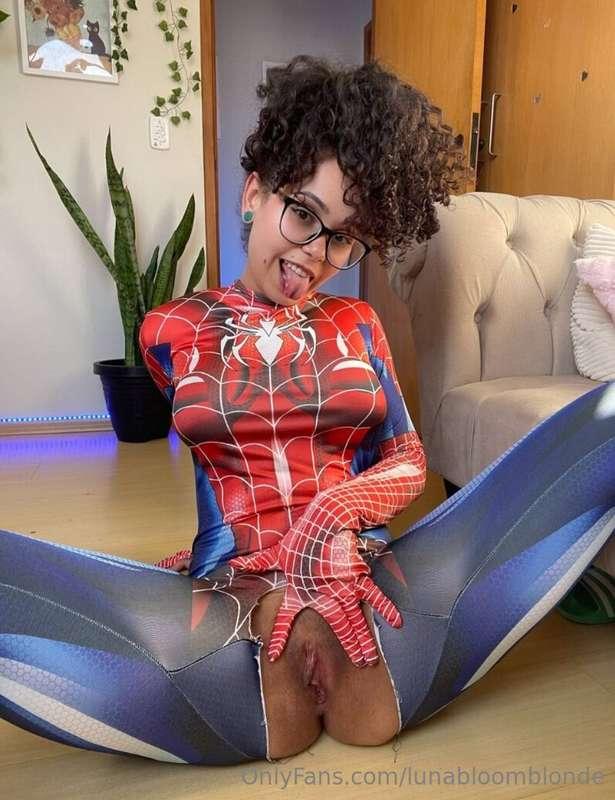 FREE🍓 FREE🍓 FREE🍓🎁Brazilian college student @ellaxblairxxx i..