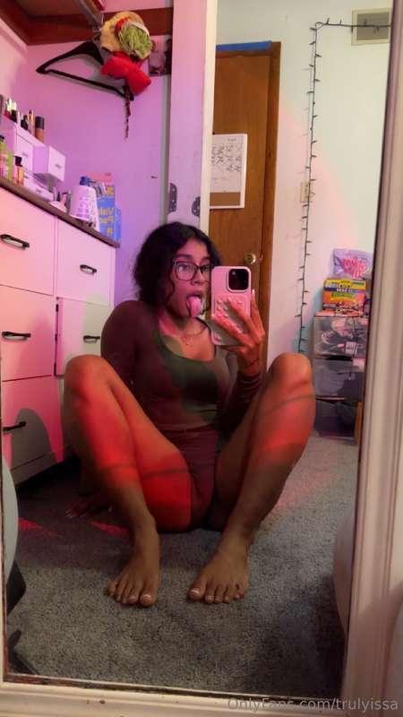 Babyyyy come over 😈