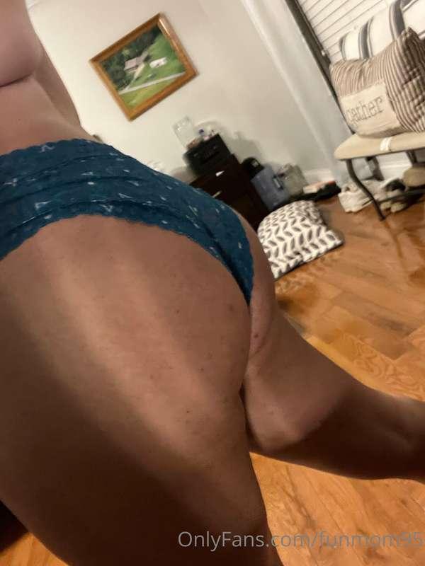 Tell me what you want to do to me 🥵