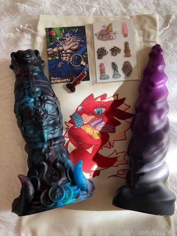 New toys from NothosaurToys 😍😍😍
All my holes are looking forward to it  🤤😊💦