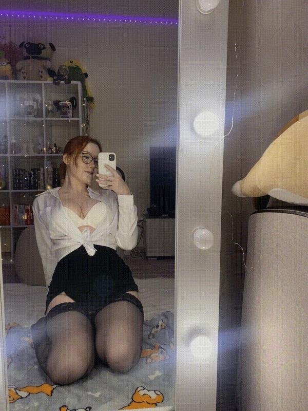 I want to be your sexy teacher🤓

#fyp #teen #redhead #ginger #bigass #booty #cute #egirl #18 #pawg #young #feet #glasses #uniform #sexy #bigtits #tits #boobs #daddysgirl #schoolgirl #teacher