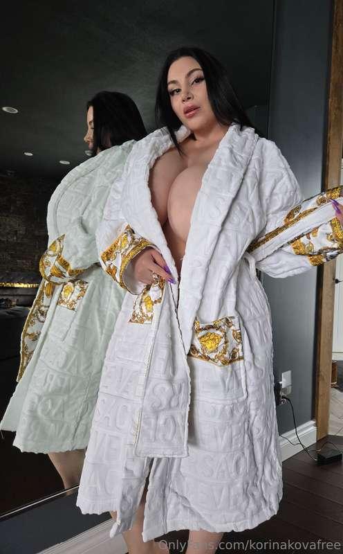 I have a surprise for you! DM me on my VIP @korinakova 